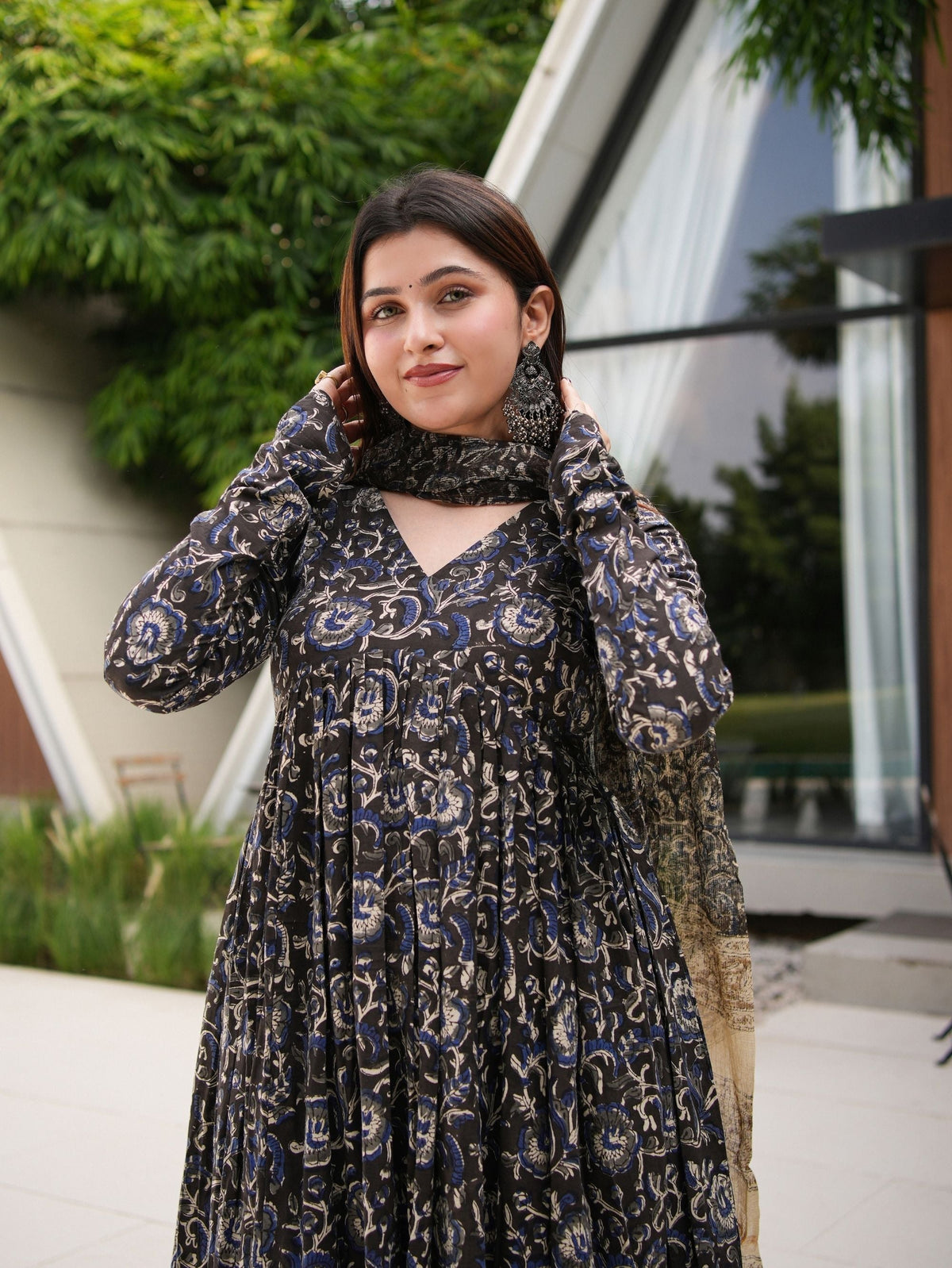 Manjari Black Three Piece Alia Cut Anarkali Set