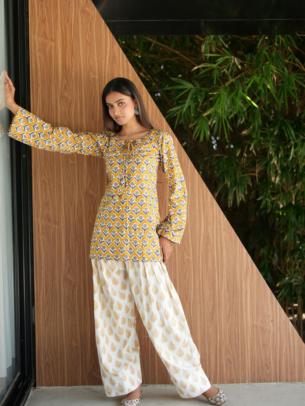 Kanak Yellow & White Two Piece Farshi Set