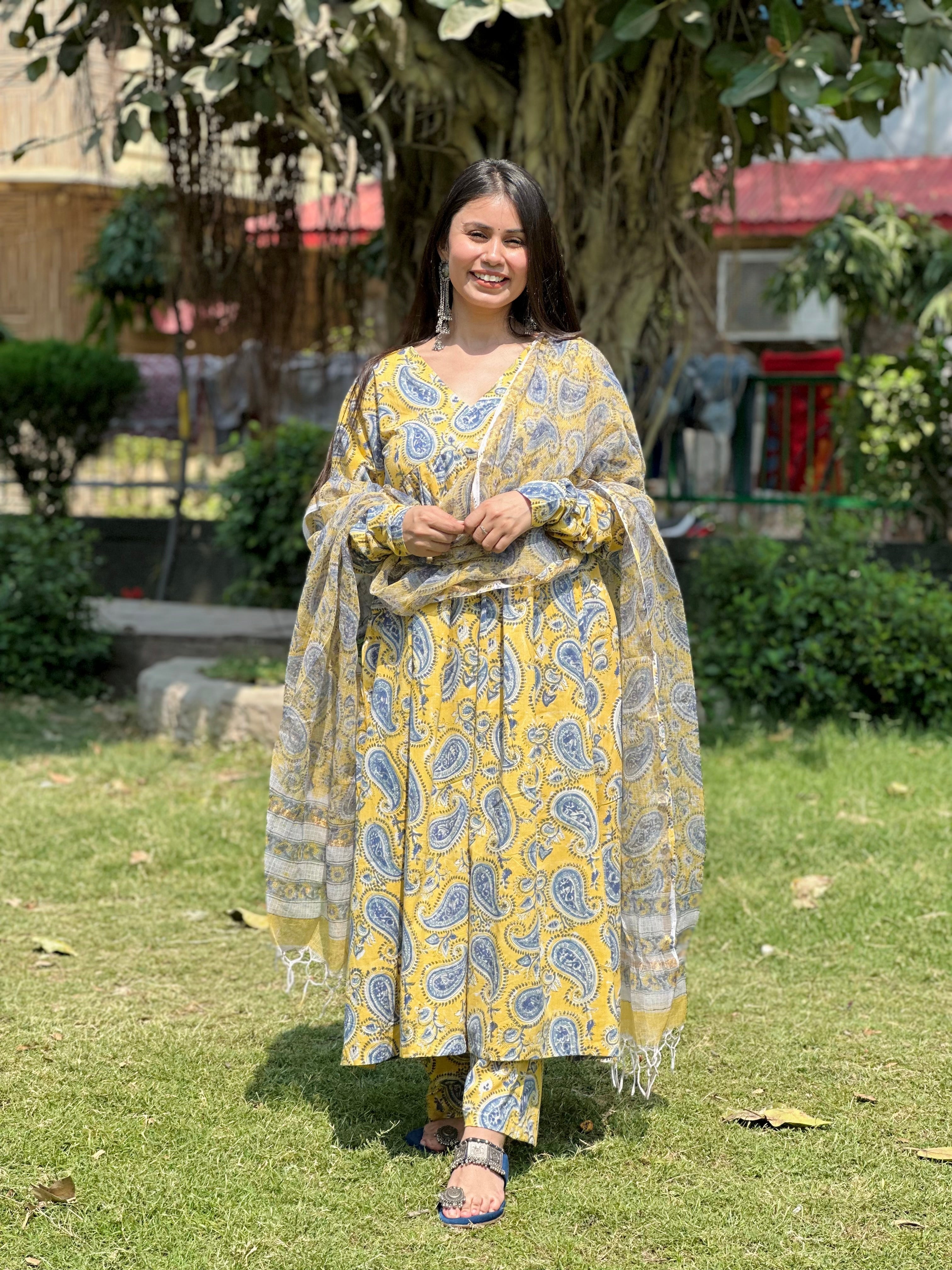 Yellow Paisley Anarkali Set( Kota doriya)
