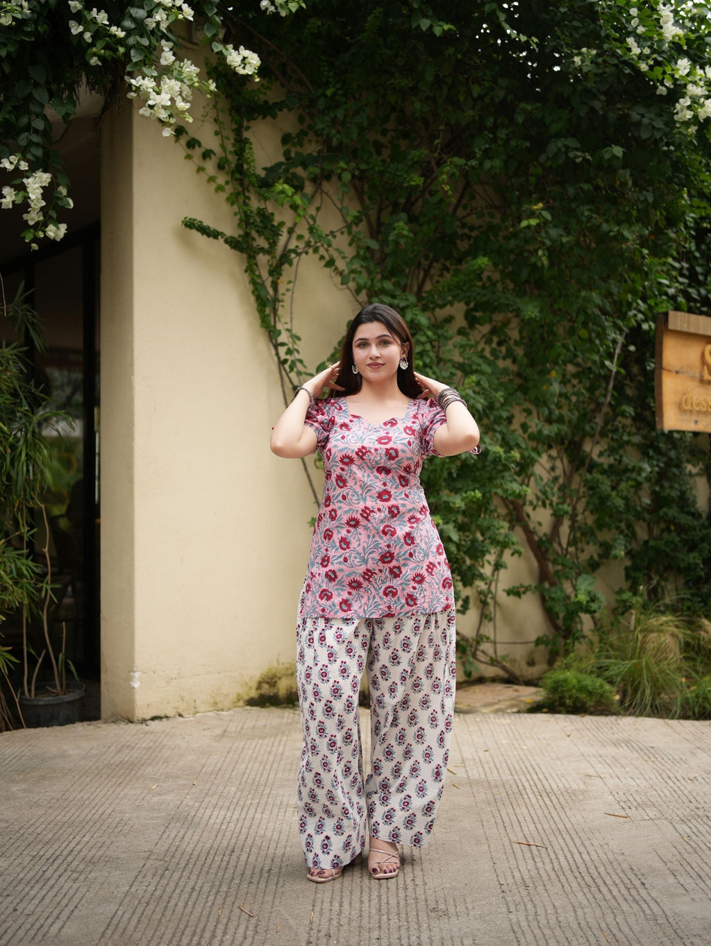 Gulshan Pink & White Three Piece Farshi Set