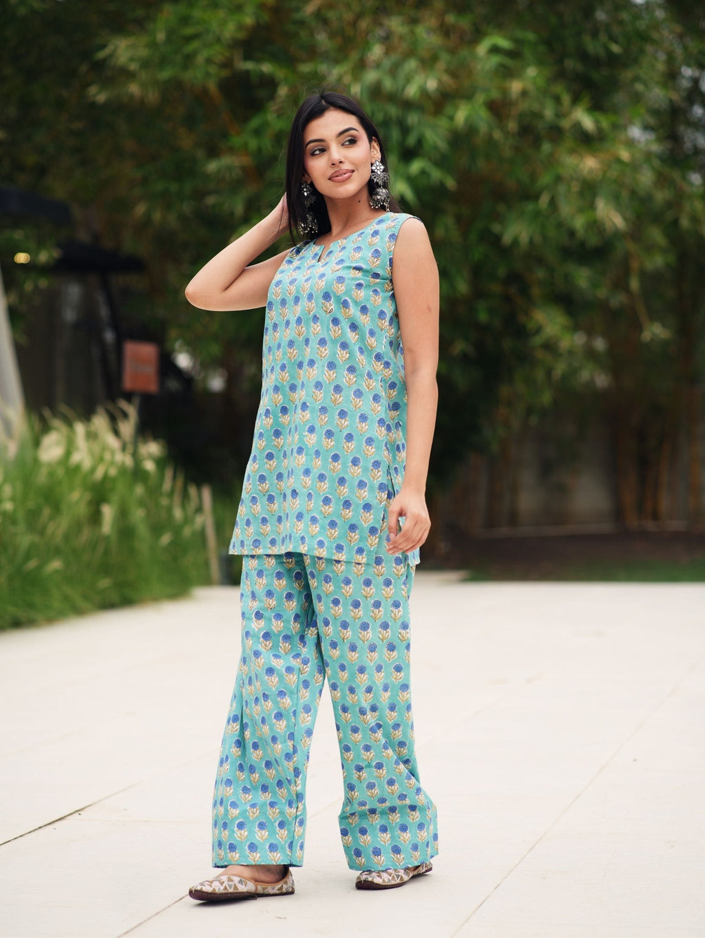 Rukhsar Sleeveless Blue & Green Cotton Farshi Set for Women