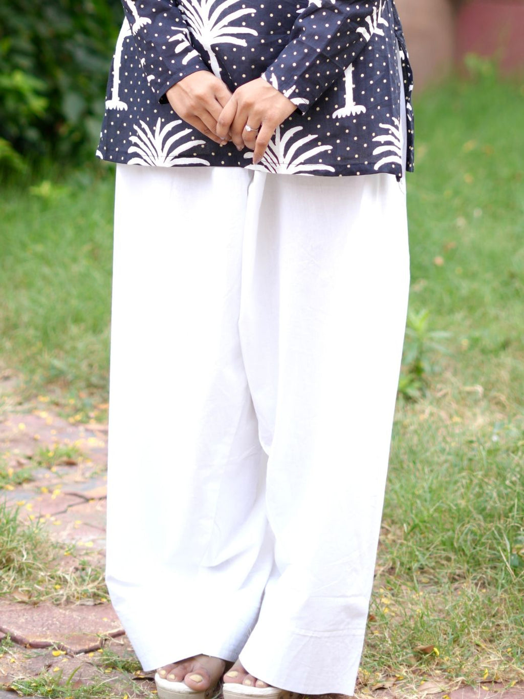 Farshi Salwar White