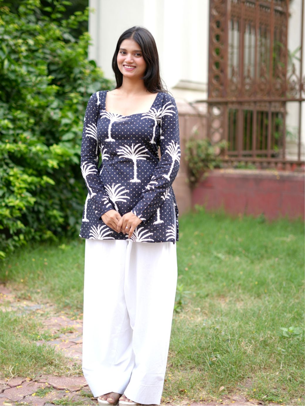 Farshi Salwar White