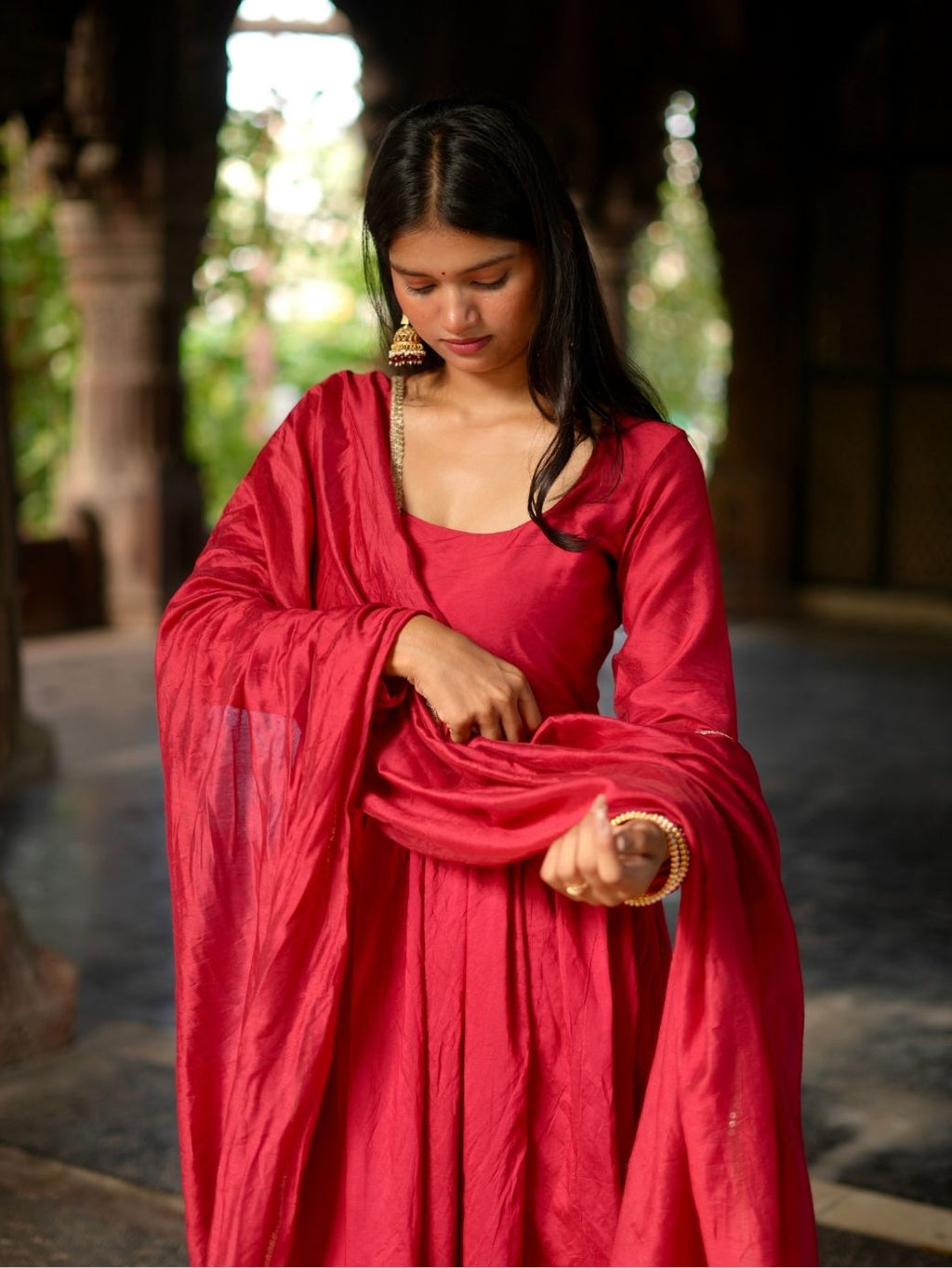 Roohani Red Set