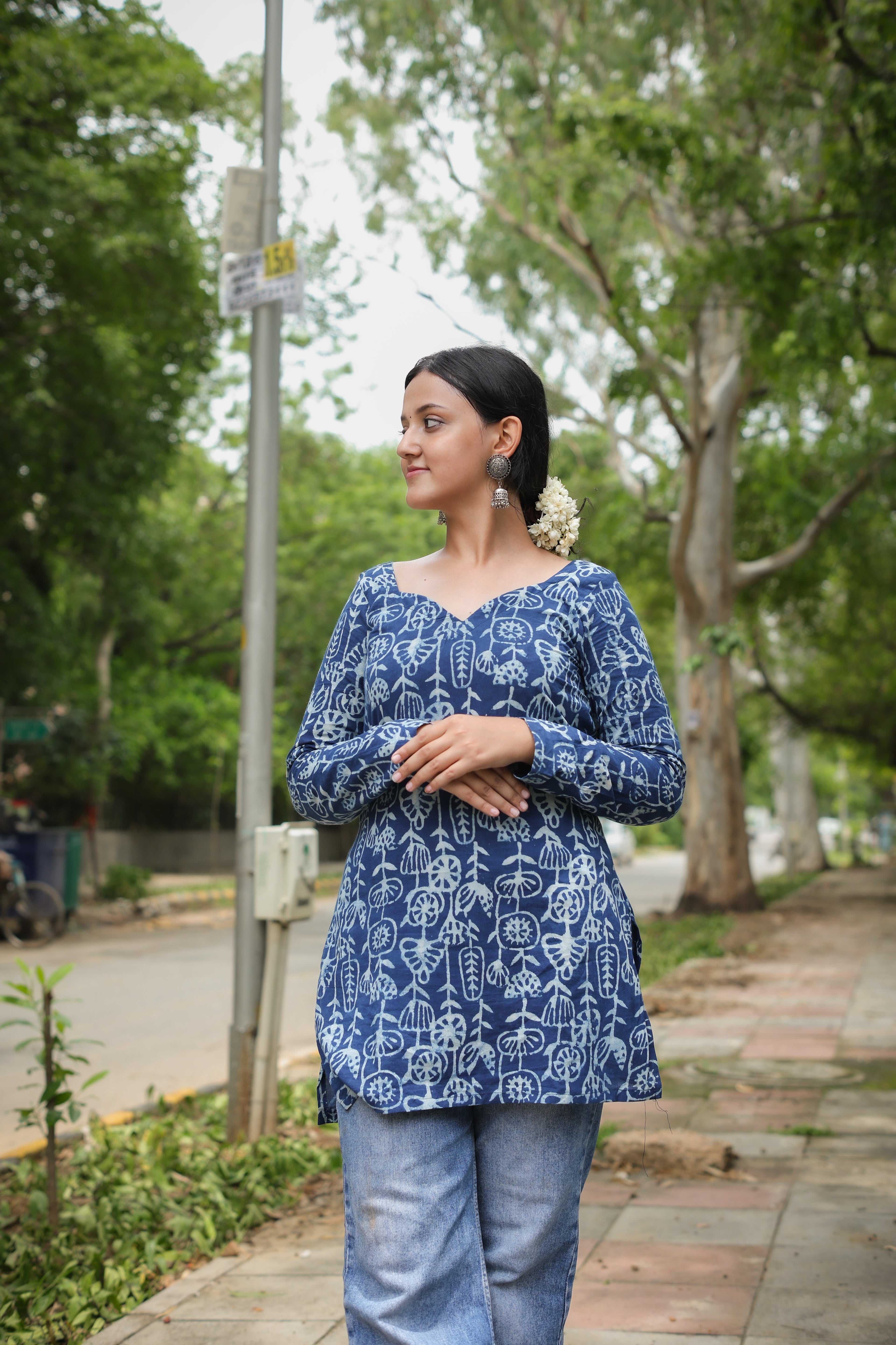 Baagrika Sweetheart Neck Blue Short kurti