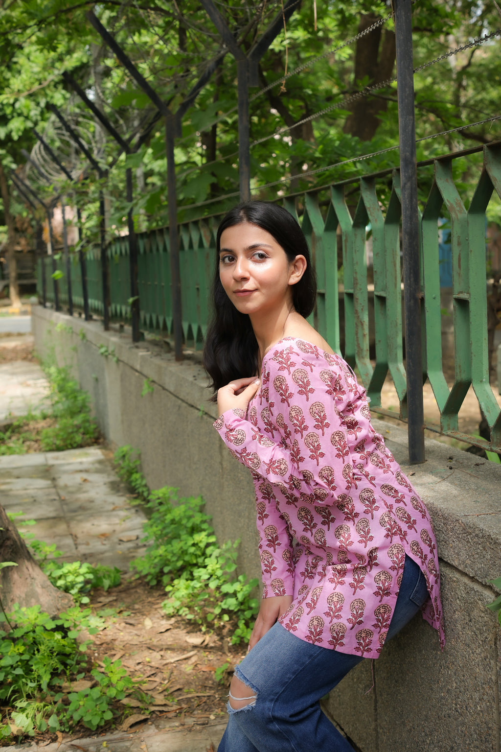 Savera Closed Back Pink Short Kurti