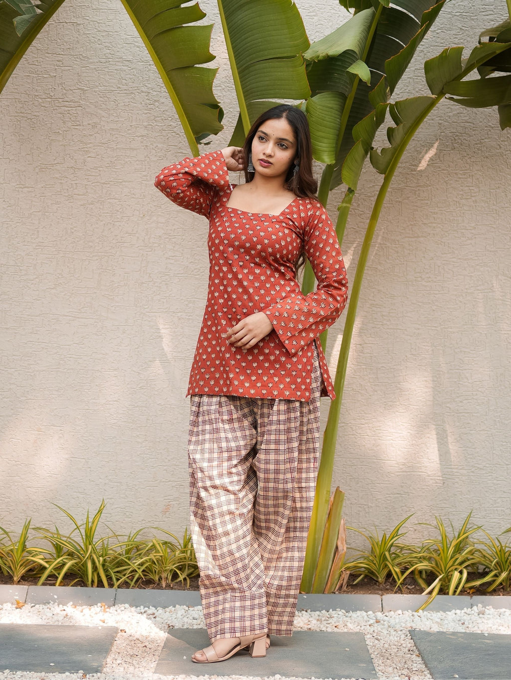 Desert Rose Red Cotton Kurta Set with Checked Farshi Salwar