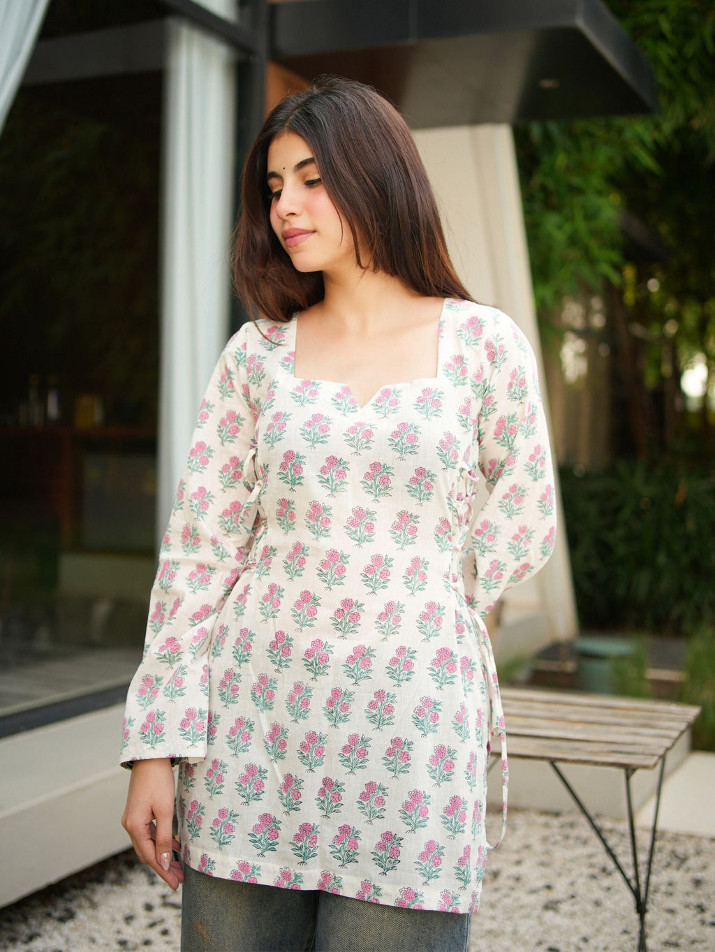 Siddhi White & Pink Short Kurti