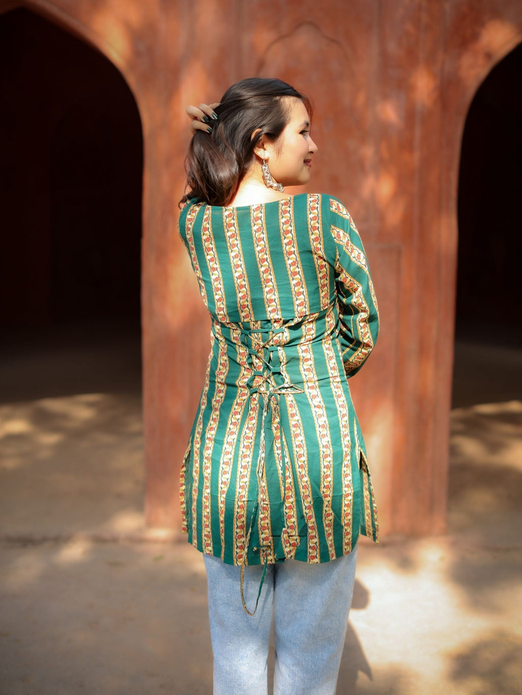 Mintora Green Convertible Short Kurti Set for Women
