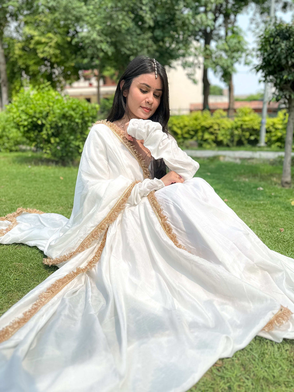 हँस 🦢( three piece suit set )